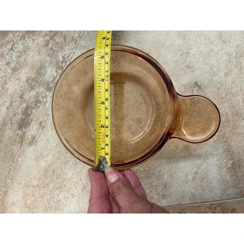 Visions Heat n Eat Amber Glass Dish with Lid Corning V-150-PC 5 inch 15oz